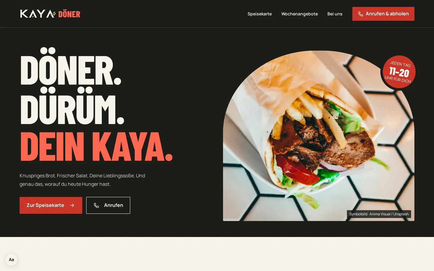 Startseite von Kaya Döner Himmelstadt am Laptop: „Döner. Dürüm. Dein Kaya.“ in großer Schrift neben einem Dönerfoto.